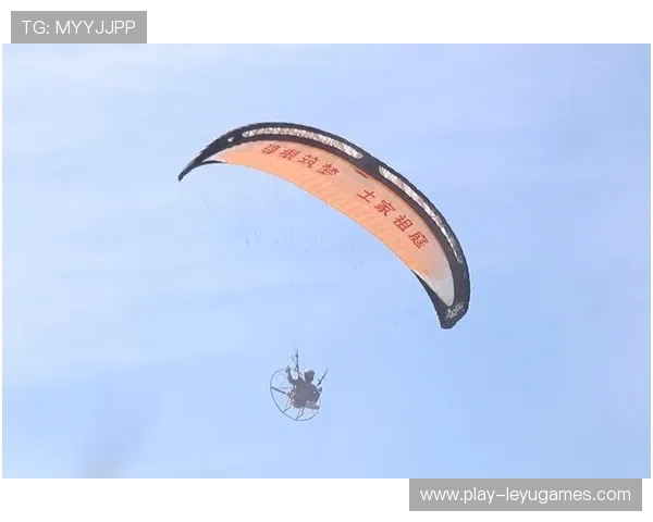 滑翔伞世界杯：中国女飞行员夺冠，中国滑翔伞教练